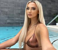 Beylikdüzü Escort Bayan Aylinle Tutkulu Bir Macera